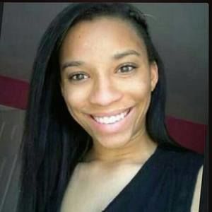 Meet your Posher, Renee